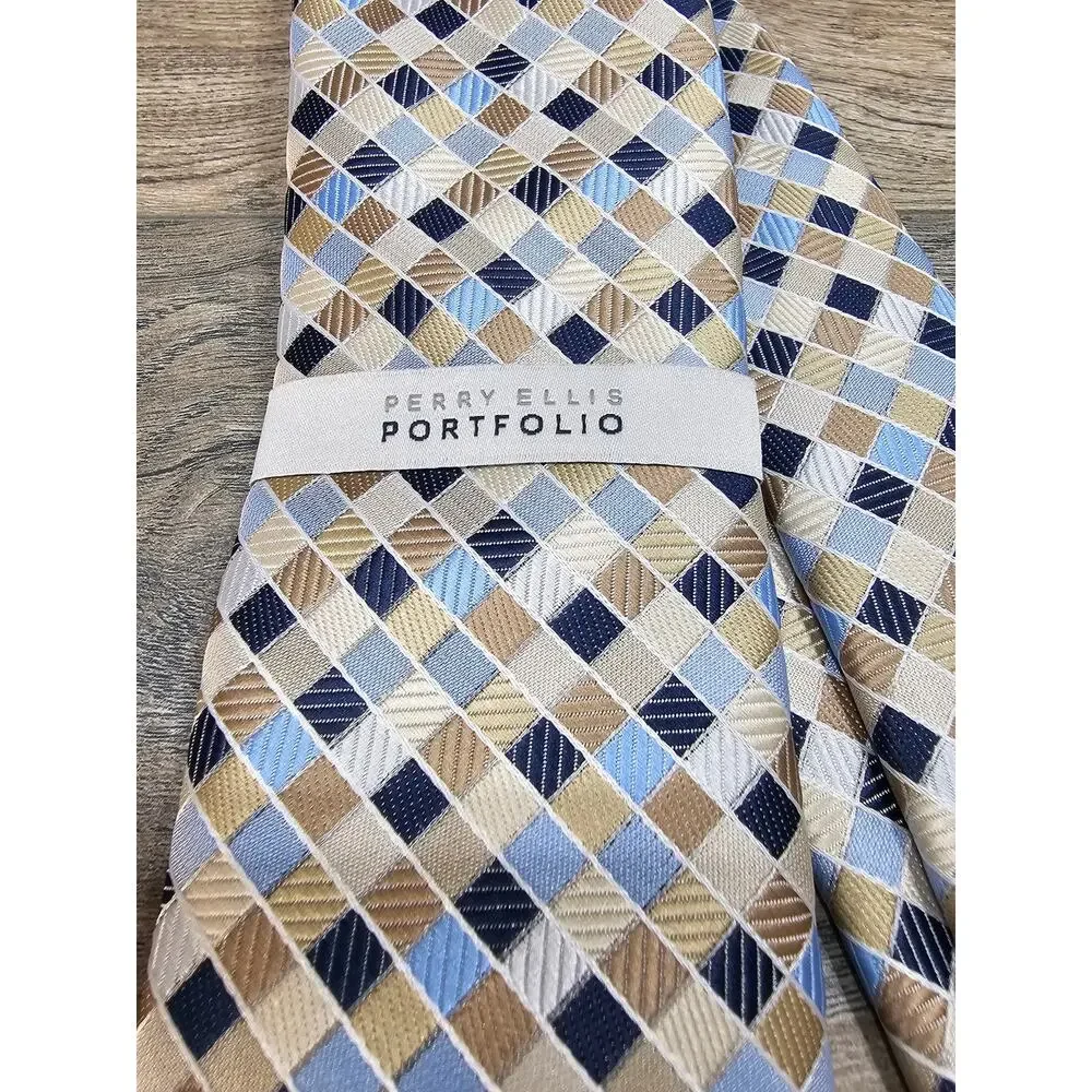 Perry Ellis Portfolio Men's 100% Polyester Tie Geometric Pattern